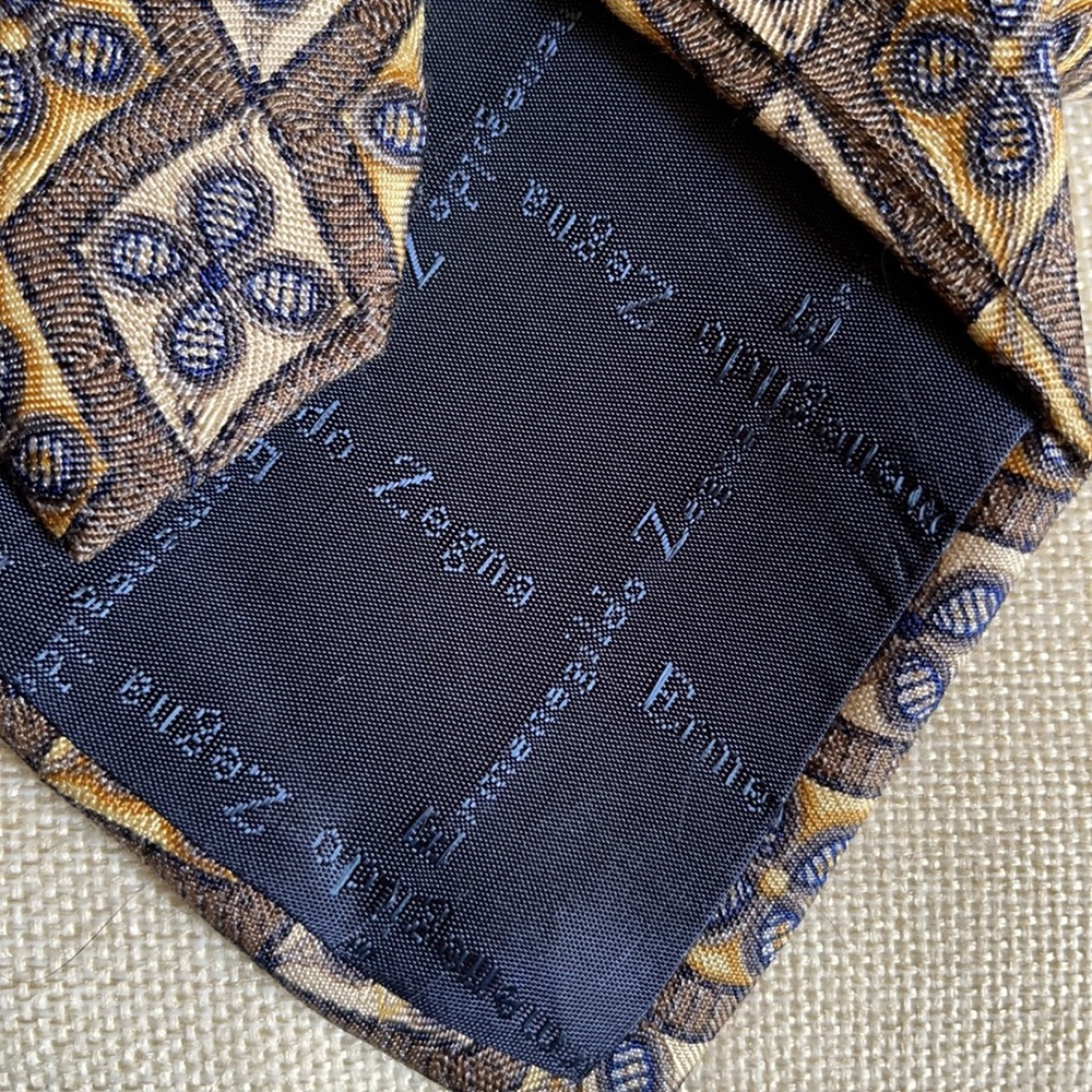 Assorted designer ties - Picture 6 of 10